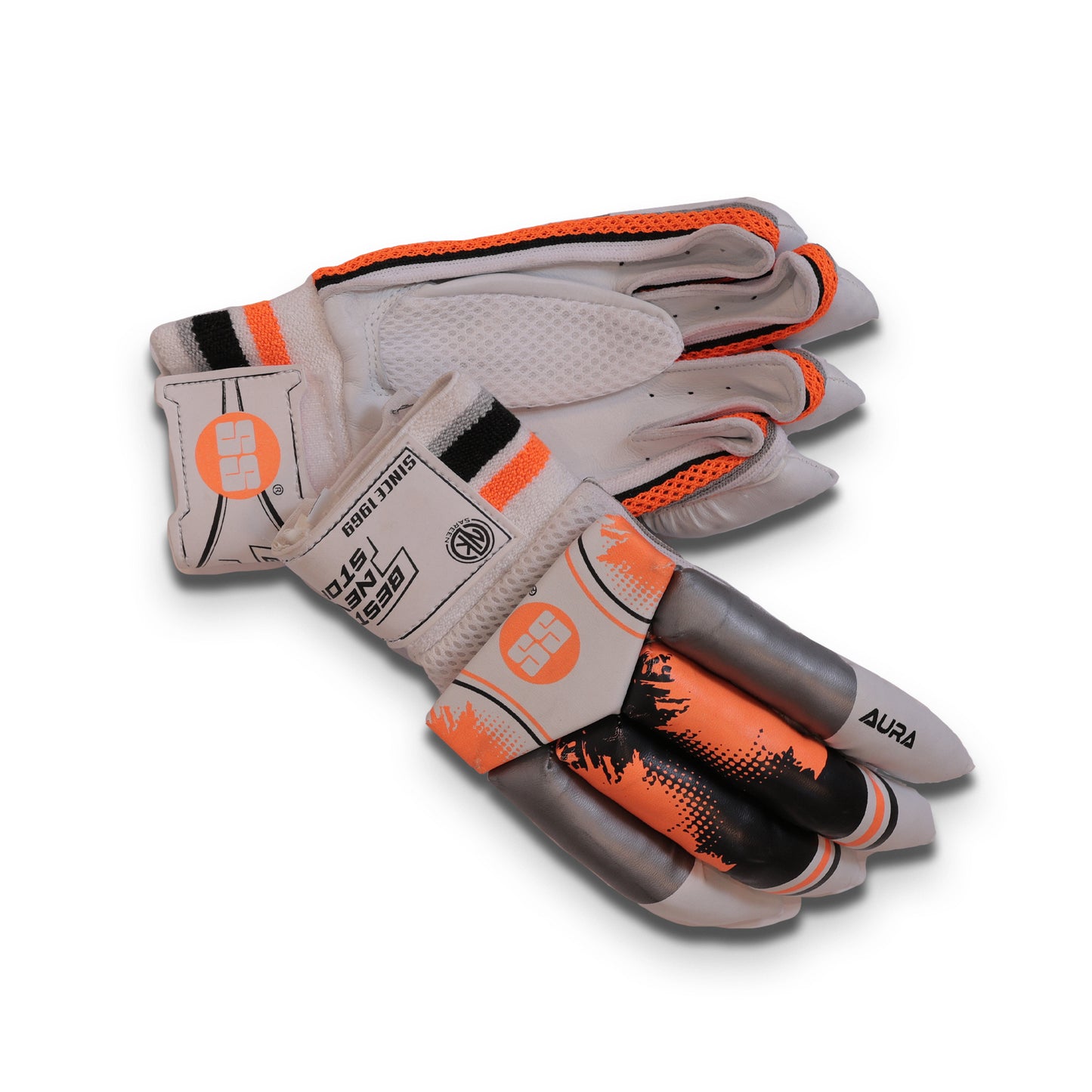 Aura Kashmir Willow Cricket Kit