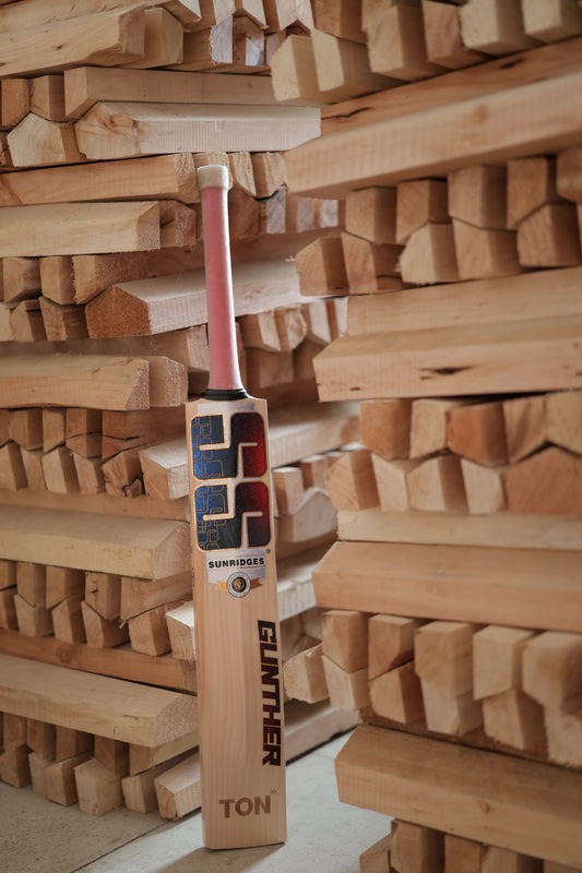Gunther English Willow Cricket Bat