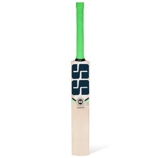 Magnum Kashmir Willow Cricket Bat