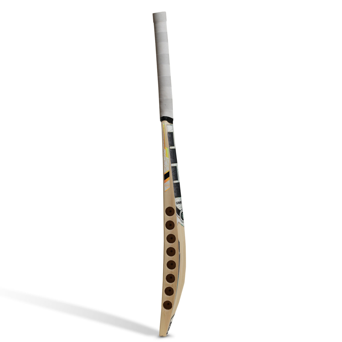 Beast P Tennis Bat