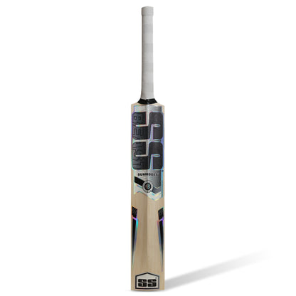 Beast P Tennis Bat